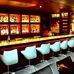 The Friend\'S Hause